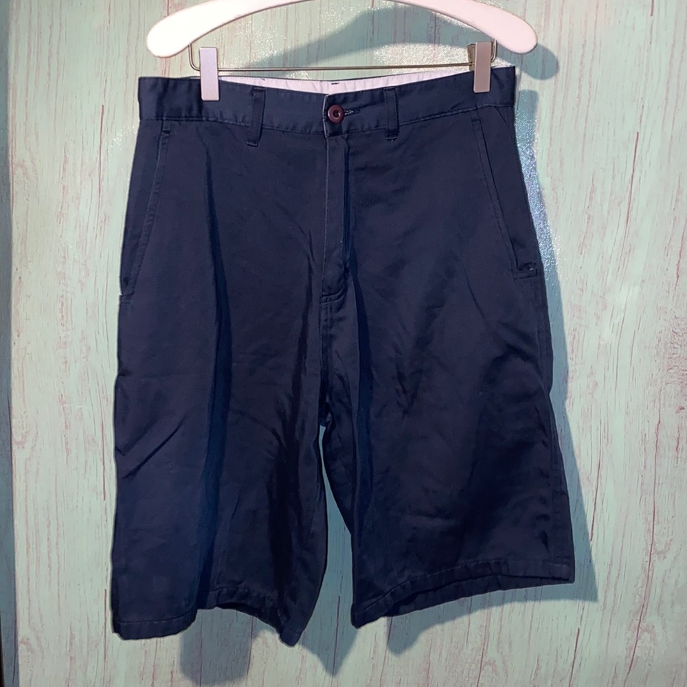 17th street surf shop navy shorts size 30